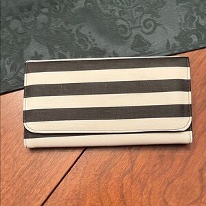 Kut from the Kloth Black and White Striped Wallet